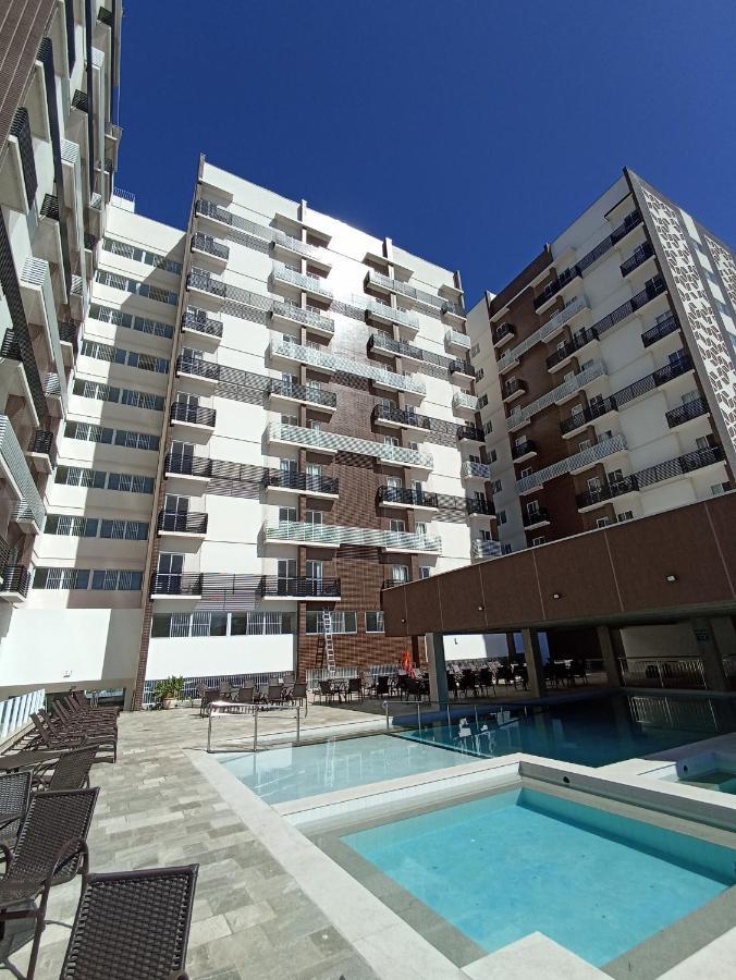Caldas Novas - 2024 - Diroma Spazzio Acesso Ao Vulcao - Com Piscina Do Hotel 24 Horas Exteriör bild